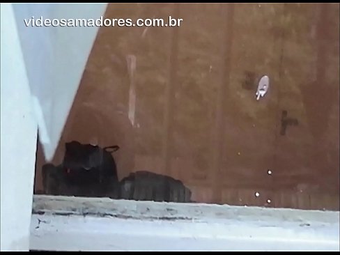 ❤️ Homem excitado assistindo sua namorada com outro cara, gravando um vídeo sem perturbar o casal ❤❌ Porno duro em nós ❌❤