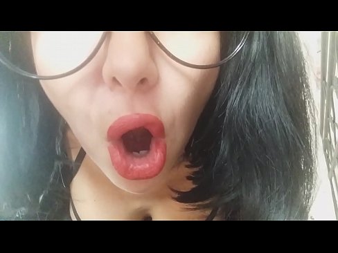 ❤️ Querida, sua madrasta não vai deixar você ir à escola hoje... Eu preciso muito de você... ❤❌ Porno duro em nós ❌❤